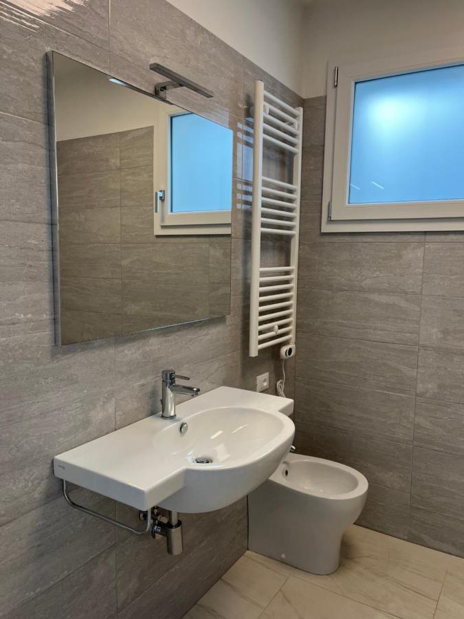 Agua Apartment With Beach Included Lido di Jesolo Exteriör bild
