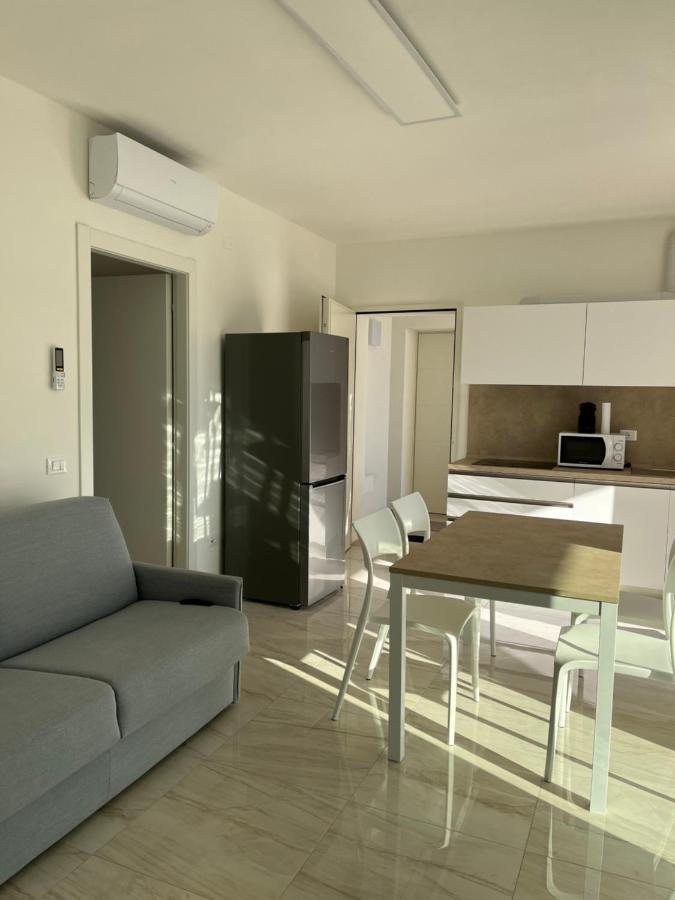Agua Apartment With Beach Included Lido di Jesolo Exteriör bild